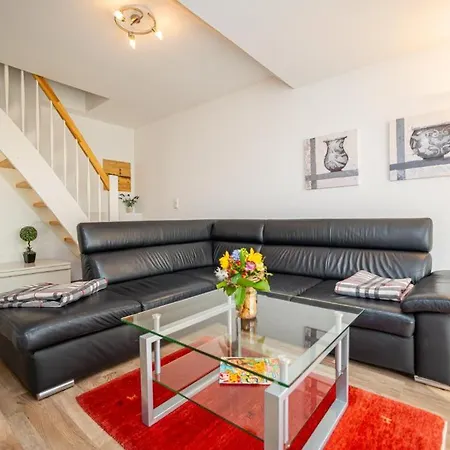 16 Im 2 Og Haus Stranddistel, Moderne Fur 4 Personen In Apartamento Zingst